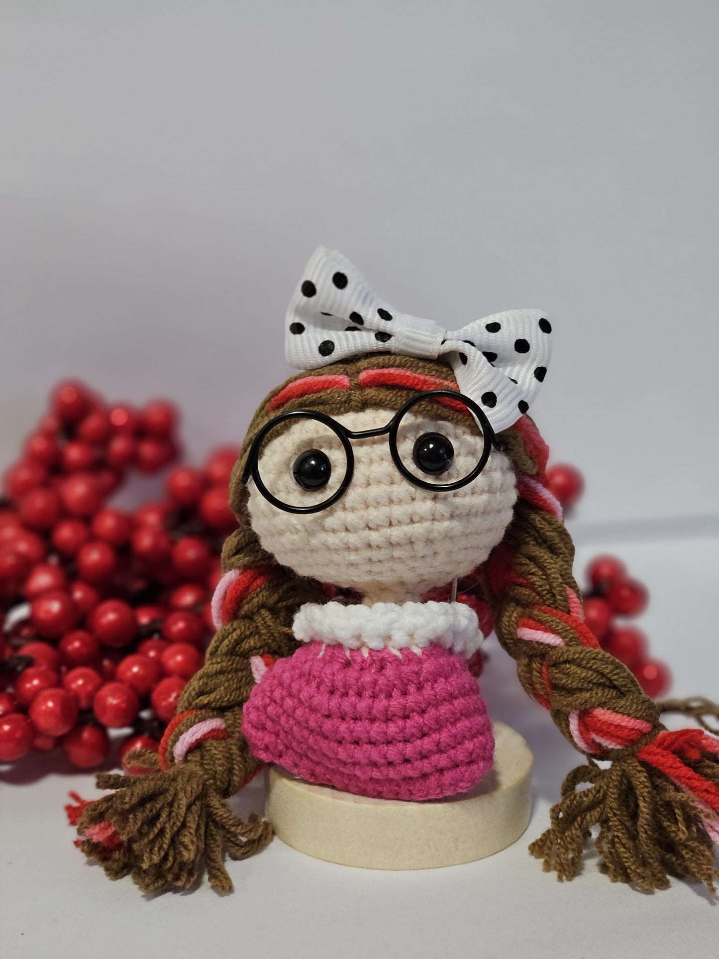 Doll with glasses keychain